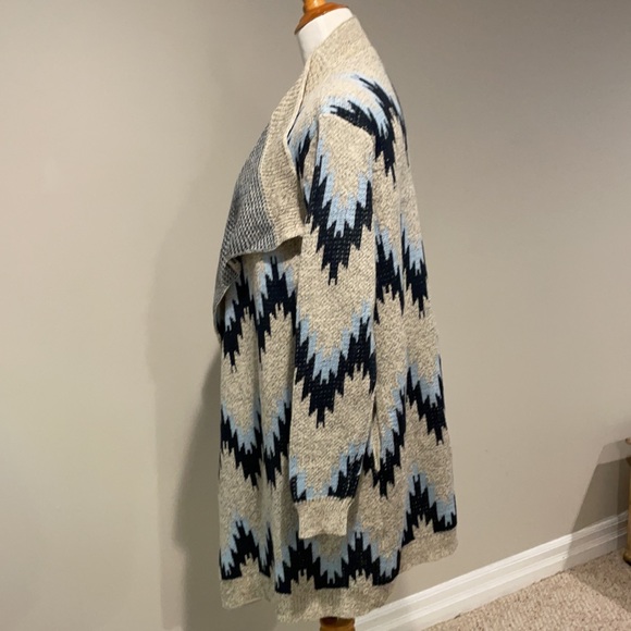 Zigzag Open Front Sweater - Picture 5 of 6